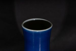 Arte Cinese : Vaso in ceramica invetriata di blu Cina, XX secolo  - Asta ASTA 290 - ARTE ORIENTALE (ONLINE) - Associazione Nazionale - Case d'Asta italiane