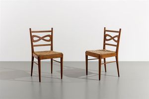PAOLO BUFFA - Coppia di sedie con struttura in legno di ciliegio  seduta in paglia. Anni '50 cm 89x50x43 Corredate da certficato  [..]