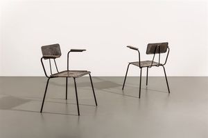 BBPR (BANFI  BELGIOIOSO  PERESSUTTI  ROGERS) - Coppia di sedie in ferro realizzate per l'Olivetti. Anni '60 cm 76x66x52