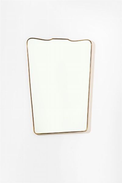 PRODUZIONE ITALIANA : Specchio da parete con bordo in ottone. Anni '50 cm 91x66  - Asta Asta 162 Design II - Associazione Nazionale - Case d'Asta italiane
