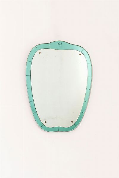 CRISTAL ART : Specchio con cornice in vetro colorato e molato. Anni '60 cm 75 5x56  - Asta Asta 162 Design II - Associazione Nazionale - Case d'Asta italiane