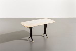GUGLIELMO ULRICH  attribuito - Tavolino con struttura in legno piano in marmo e puntali in ottone. Anni '50 cm 48x93x48