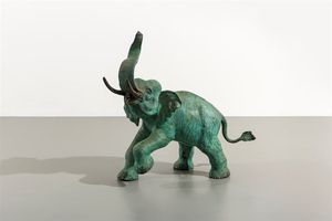 PRODUZIONE ITALIANA - Grande elefante in ottone. Anni '50 cm 73x90x30