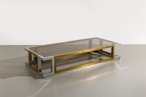 PRODUZIONE ITALIANA - Tavolino in metallo cromato e ottone. Anni '70 cm 35x180x80