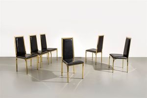 PRODUZIONE ITALIANA - Sei sedie in ottone con schienali e sedili imbottiti rivestiti in ecopelle. Anni '70 cm 109x50x50