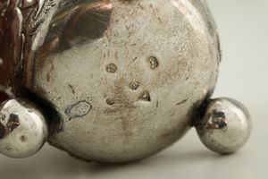 Bicchiere in argento fuso e sbalzato, probabile Svizzera XIX-XX secolo  - Asta Argenti | Asta a Tempo - Associazione Nazionale - Case d'Asta italiane
