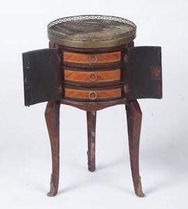 Piccolo tavolo a tamburo in legno lastronato, Francia,  XIX secolo  - Asta Antiquariato V | Asta a Tempo - Associazione Nazionale - Case d'Asta italiane