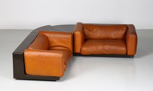BOERI CINI (n. 1924) : Coppia di divani con angoliera, modello Seat System, produzione Gavina, 1970. (3)  - Asta ASTA 291 - DESIGN (online) - Associazione Nazionale - Case d'Asta italiane
