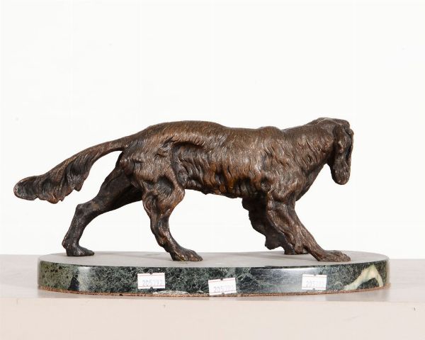 Piccola scultura in bronzo raffigurante cane, XX secolo  - Asta Antiquariato | Asta a Tempo - Associazione Nazionale - Case d'Asta italiane