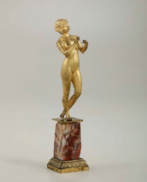 Scultura in bronzo dorato raffigurante Pan  - Asta Antiquariato Selected | Asta a Tempo - Associazione Nazionale - Case d'Asta italiane