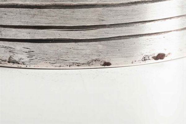 Scatola in argento fuso, sbalzato e cesellato, manifattura del XVIII secolo (apparentemente priva di punzonatura)  - Asta Argenti da Collezione - Associazione Nazionale - Case d'Asta italiane
