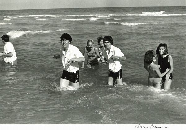 Harry Benson : Miami Beach  - Asta Fotografia: Under 1K - Associazione Nazionale - Case d'Asta italiane