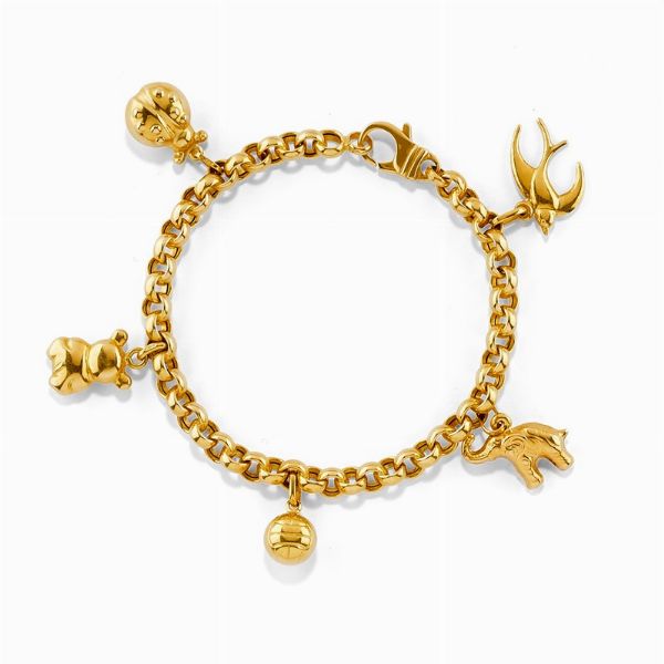 Bracciale charms in oro giallo 18K  - Asta Jewelry Week / Gioielli, Orologi, Argenti e Monete - Associazione Nazionale - Case d'Asta italiane