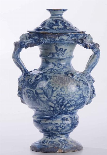 Grande vaso ornamentale Savona, fine del XVII secolo  - Asta La Superba, omaggio a Genova e alle Sue Arti - Associazione Nazionale - Case d'Asta italiane