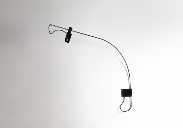 GECCHELIN BRUNO (n. 1939) : Lampada da parete, modello Wing, produzione Oluce, 1973.  - Asta ASTA 295 - DESIGN (Banditore Virtuale) - Associazione Nazionale - Case d'Asta italiane