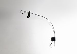 GECCHELIN BRUNO (n. 1939) - Lampada da parete, modello Wing, produzione Oluce, 1973.
