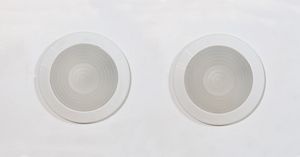 DIDONE EZIO (n. 1939) : Coppia di lampade da soffitto modello Onda, produzione Arteluce, anni 70.  (2)  - Asta ASTA 295 - DESIGN (Banditore Virtuale) - Associazione Nazionale - Case d'Asta italiane