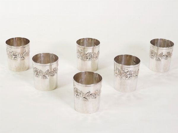 Serie di sei bicchieri in metallo argentato Brandimarte  - Asta Complementi d'arredo, argenteria, dipinti antichi e curiosit - Associazione Nazionale - Case d'Asta italiane