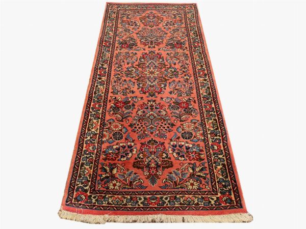 Piccolo tappeto galleria persiano  - Asta Arredi e Dipinti da un appartamento milanese - Associazione Nazionale - Case d'Asta italiane