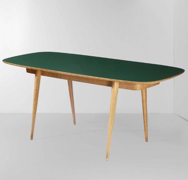 Tavolo rettangolare con struttura e sostegni in legno e piano in laminato.  - Asta Design - Associazione Nazionale - Case d'Asta italiane