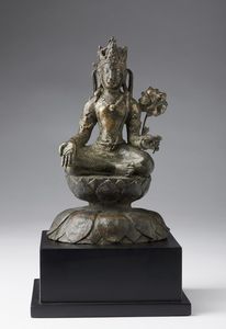 Arte Himalayana - 'Scultura in bronzo raffigurante AvalokitesvaraPakistan, cultura della valle dello Swat, VII-IX secolo'