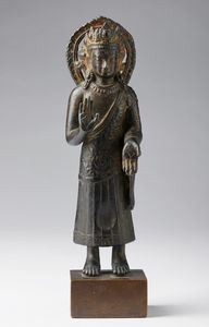 Arte Himalayana - 'Fusione in ferro raffigurante il Buddha DipankaraNepal, XVII secolo'