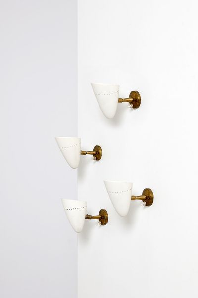 TORLASCO OSCAR (1934 - 2004) : Quattro lampade da parete produzione Lumen, anni '50.  - Asta ASTA 299 - DESIGN (online) - Associazione Nazionale - Case d'Asta italiane