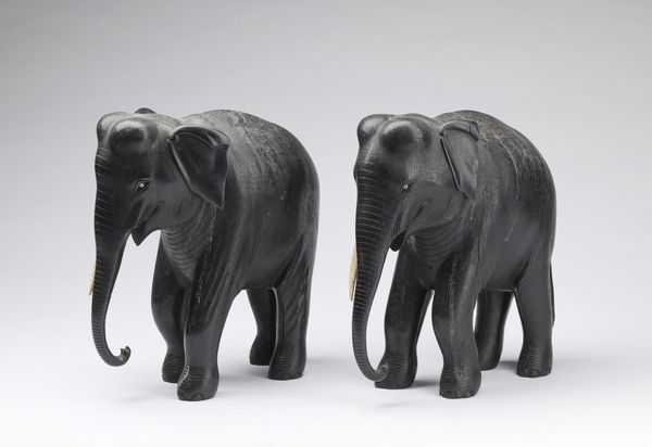 Naturalia : Coppia di elefanti in ebanoForse India, XIX secolo  - Asta ASTA 302 - NATURALIA E MIRABILIA - Associazione Nazionale - Case d'Asta italiane