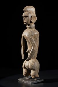 Arte africana : Figura  iagalagana, MumuyeNigeria  - Asta ASTA 302 - NATURALIA E MIRABILIA - Associazione Nazionale - Case d'Asta italiane