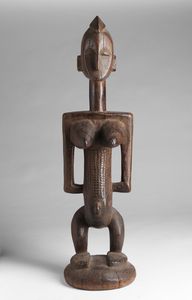 Arte africana : Figura femminile, Attie (?)Costa d'Avorio  - Asta ASTA 302 - NATURALIA E MIRABILIA - Associazione Nazionale - Case d'Asta italiane