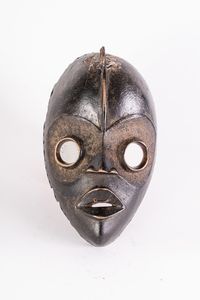 Arte africana : Maschera gunye ge, Dan Costa d'Avorio  - Asta ASTA 302 - NATURALIA E MIRABILIA - Associazione Nazionale - Case d'Asta italiane