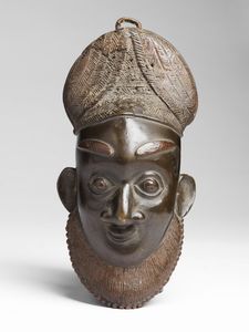 Arte africana - Maschera in bronzo, Bamum (?)Cameroon