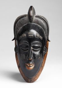 Arte africana : Maschera, BaulCosta d'Avorio  - Asta ASTA 302 - NATURALIA E MIRABILIA - Associazione Nazionale - Case d'Asta italiane