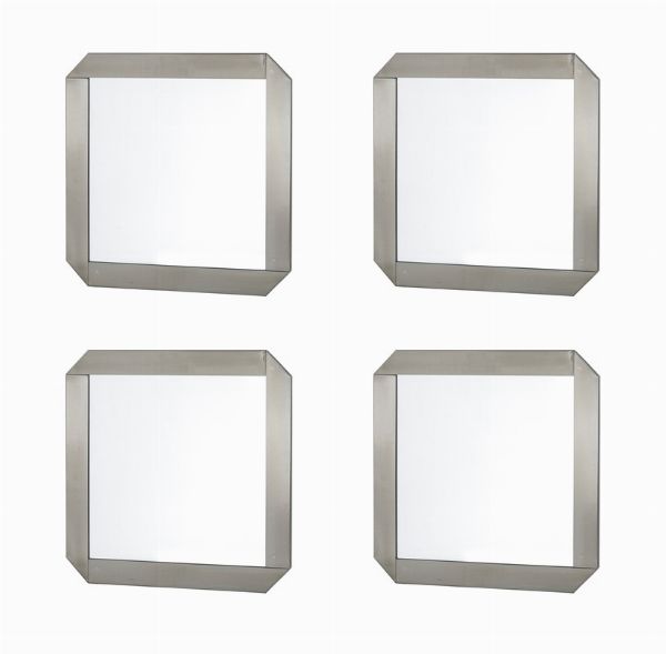 Quattro specchi a parete con cornice in acciaio e vetro specchiato,  - Asta Design Lab - Associazione Nazionale - Case d'Asta italiane