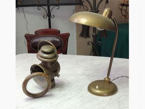 Due lampade vintage  - Asta House Sale: Curiosit: Vintage, Soffitta e Cantina - Associazione Nazionale - Case d'Asta italiane