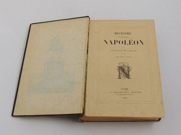 Lotto di tre libri d'epoca di argomento storico  - Asta House Sale: Libri antichi - Associazione Nazionale - Case d'Asta italiane