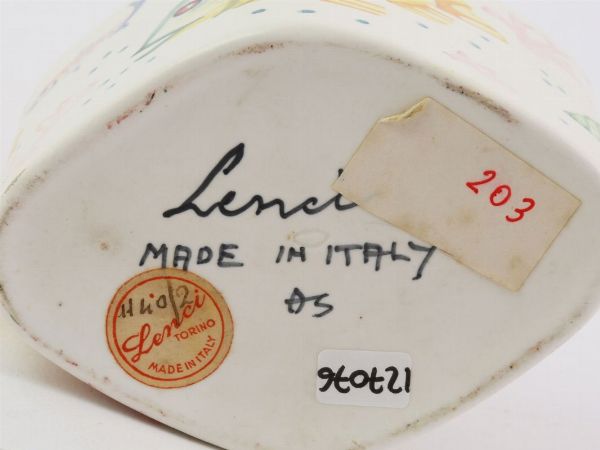 Scatola in ceramica Lenci  - Asta La dimora del Collezionista - Villa delle Azalee a Firenze - II - Associazione Nazionale - Case d'Asta italiane