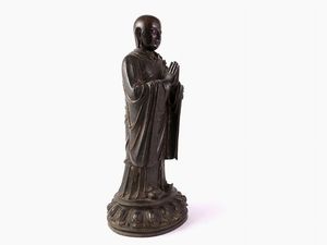 Antica figura di Buddha in bronzo  - Asta La dimora del Collezionista - Villa delle Azalee a Firenze - III - Associazione Nazionale - Case d'Asta italiane