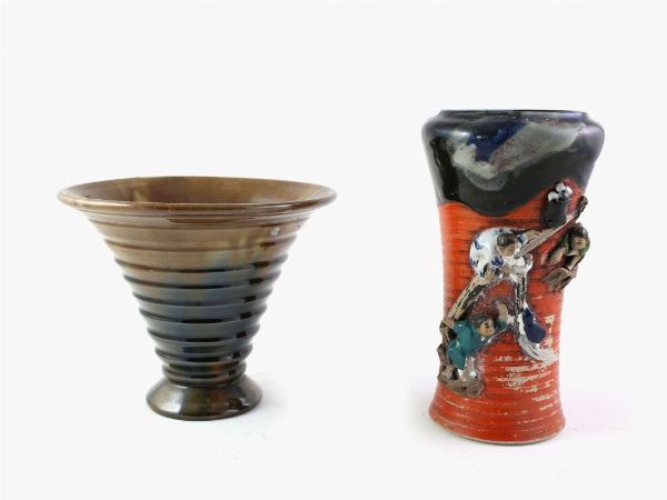 Due vasi in ceramica  - Asta La dimora del Collezionista - Villa delle Azalee a Firenze - IV - Associazione Nazionale - Case d'Asta italiane