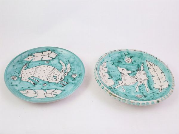 Due piatti in ceramica  - Asta La dimora del Collezionista - Villa delle Azalee a Firenze - IV - Associazione Nazionale - Case d'Asta italiane