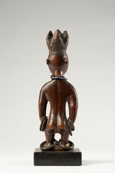 Yoruba, regione di Ede/Oyo (Nigeria)  - Asta Arte Africana: una prestigiosa collezione svizzera - Associazione Nazionale - Case d'Asta italiane