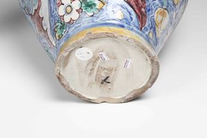 Coppia di vasi a boccia Probabilmente Sicilia, XX secolo  - Asta La villa di campagna di Leonardo Botta - Associazione Nazionale - Case d'Asta italiane