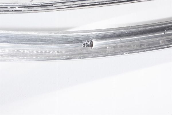 Cestino ovale in argento fuso, sbalzato e inciso. Inghilterra XIX secolo  - Asta Argenti da Collezione - Antichi - Associazione Nazionale - Case d'Asta italiane