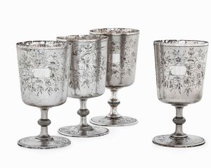 Quattro bicchieri in argento a calice. Arte ottomana del XIX-XX secolo  - Asta Argenti da Collezione - Antichi - Associazione Nazionale - Case d'Asta italiane