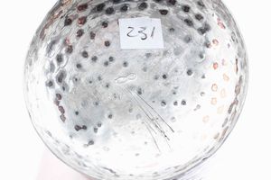 Due di vasi cilindrici in argento martellato. Belluno, anni' 70  - Asta Argenti da Collezione - XX Secolo - Associazione Nazionale - Case d'Asta italiane