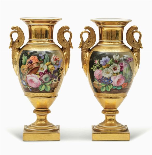 Coppia di vasi Parigi, 1820-1840  - Asta Maioliche e Porcellane - Associazione Nazionale - Case d'Asta italiane