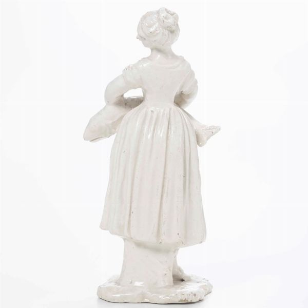 Figurina Savona, fine del XVIII - inizio del XIX secolo  - Asta Maioliche e Porcellane - Associazione Nazionale - Case d'Asta italiane