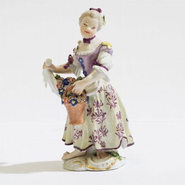 Figurina di fanciulla con fiori Meissen, 1750-1760 Modello di P.Reinicke e J.J.Kaendler  - Asta Maioliche e Porcellane - Associazione Nazionale - Case d'Asta italiane