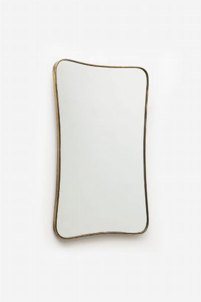 PRODUZIONE ITALIANA : Specchio con bordo in ottone. Anni '50 cm 82x50  - Asta Asta 175 Design - Associazione Nazionale - Case d'Asta italiane