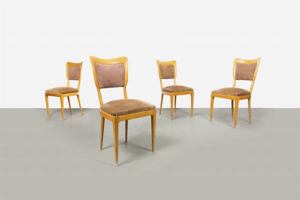 DASSI : Otto sedie con struttura in legno di acero  sedute e schienali imbottiti rivestiti in tessuto. Anni '50 cm 92x50x45  - Asta Asta 175 Design - Associazione Nazionale - Case d'Asta italiane